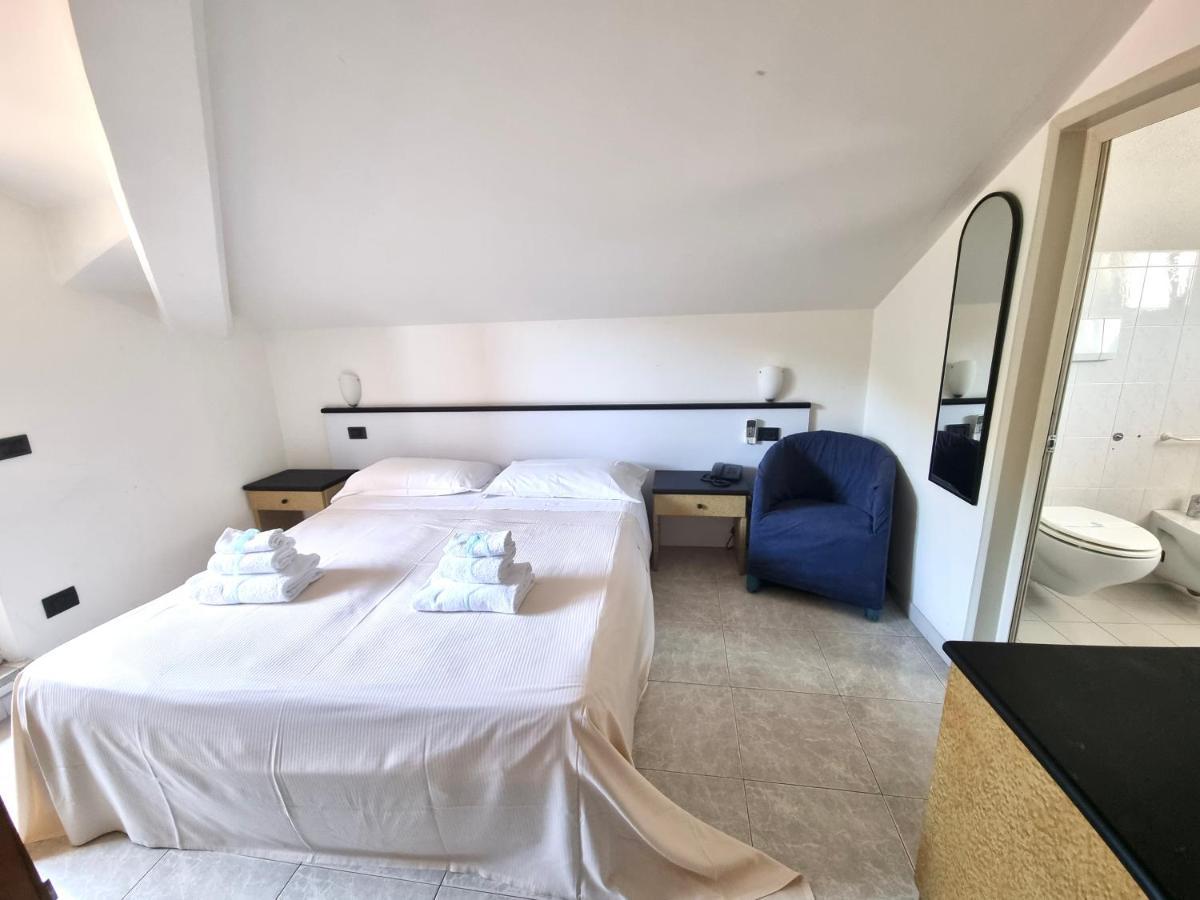 Hotel Garden Bocca Di Magra エクステリア 写真
